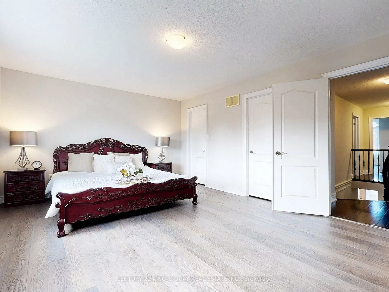 16, Naylor, Bradford, Bradford West Gwillimbury