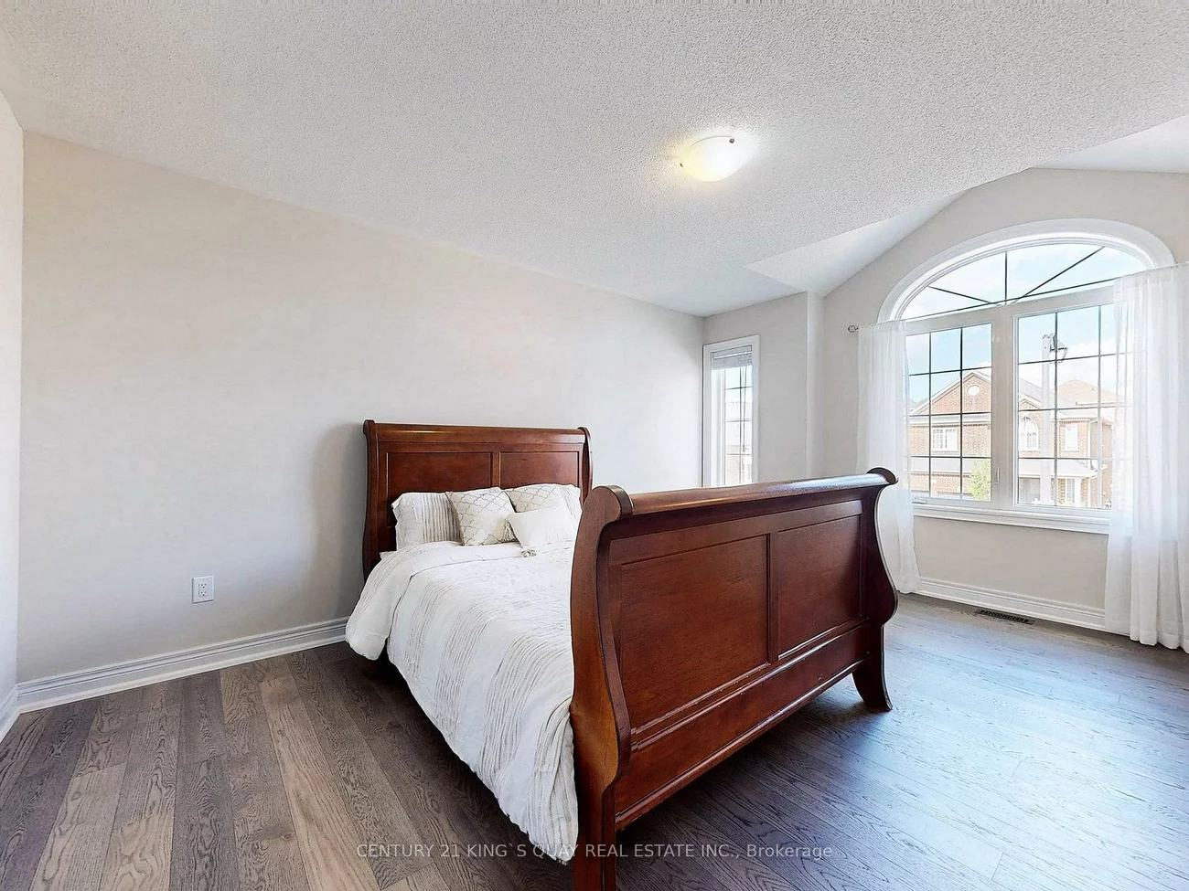 16, Naylor, Bradford, Bradford West Gwillimbury