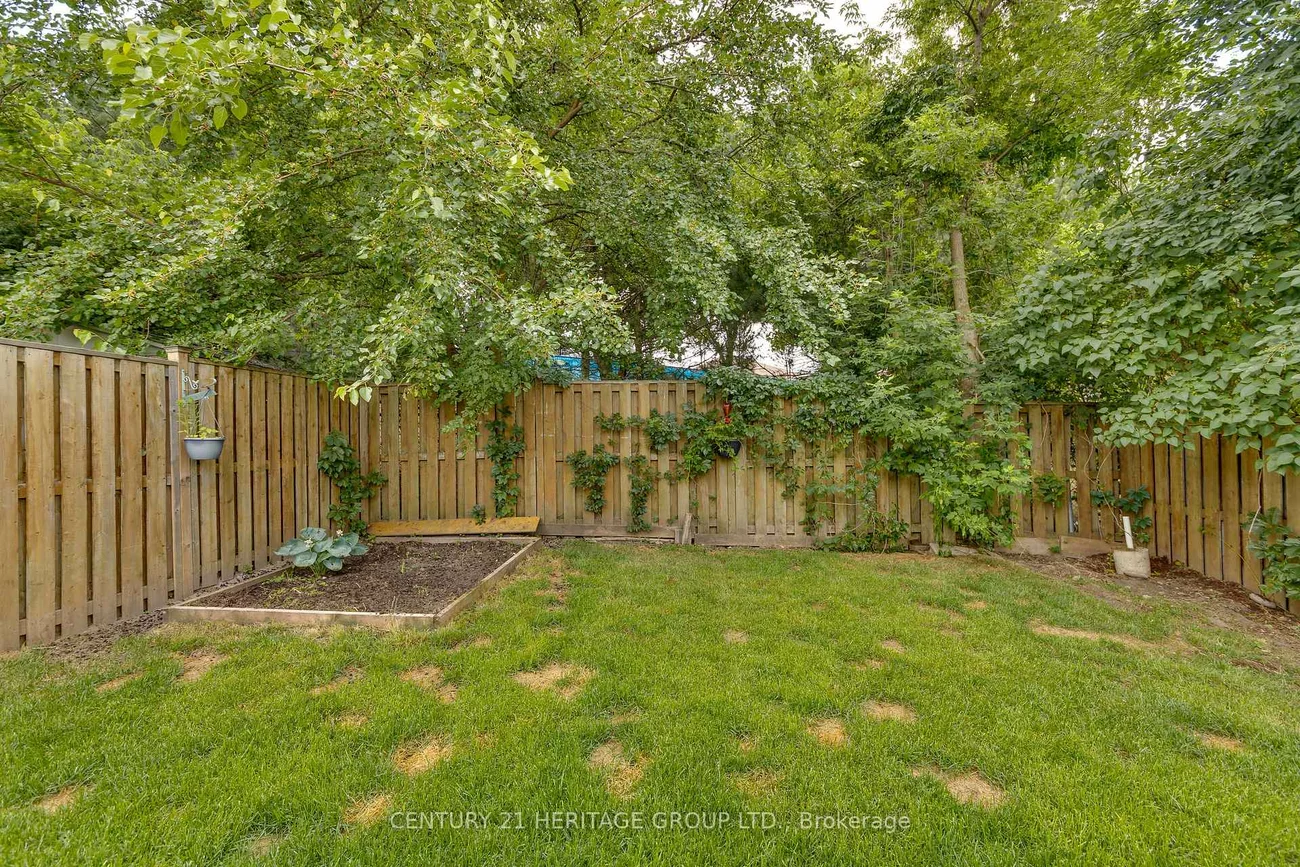 55, Breeze, Bradford, Bradford West Gwillimbury