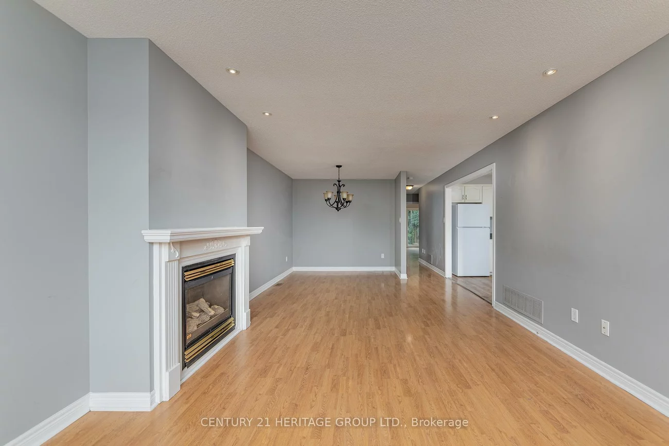 55, Breeze, Bradford, Bradford West Gwillimbury