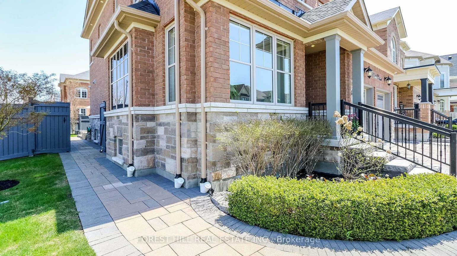59, Leith, Bradford, Bradford West Gwillimbury
