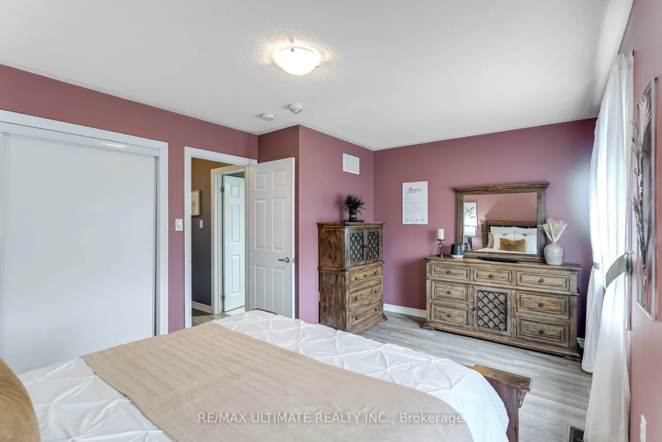 6, Daniele, Bradford, Bradford West Gwillimbury