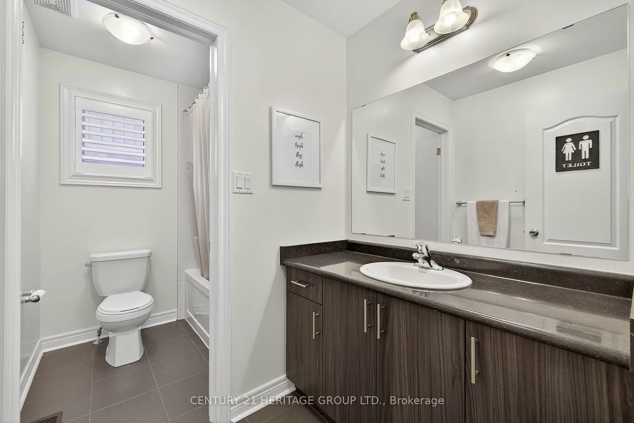 670, West Park, Bradford, Bradford West Gwillimbury