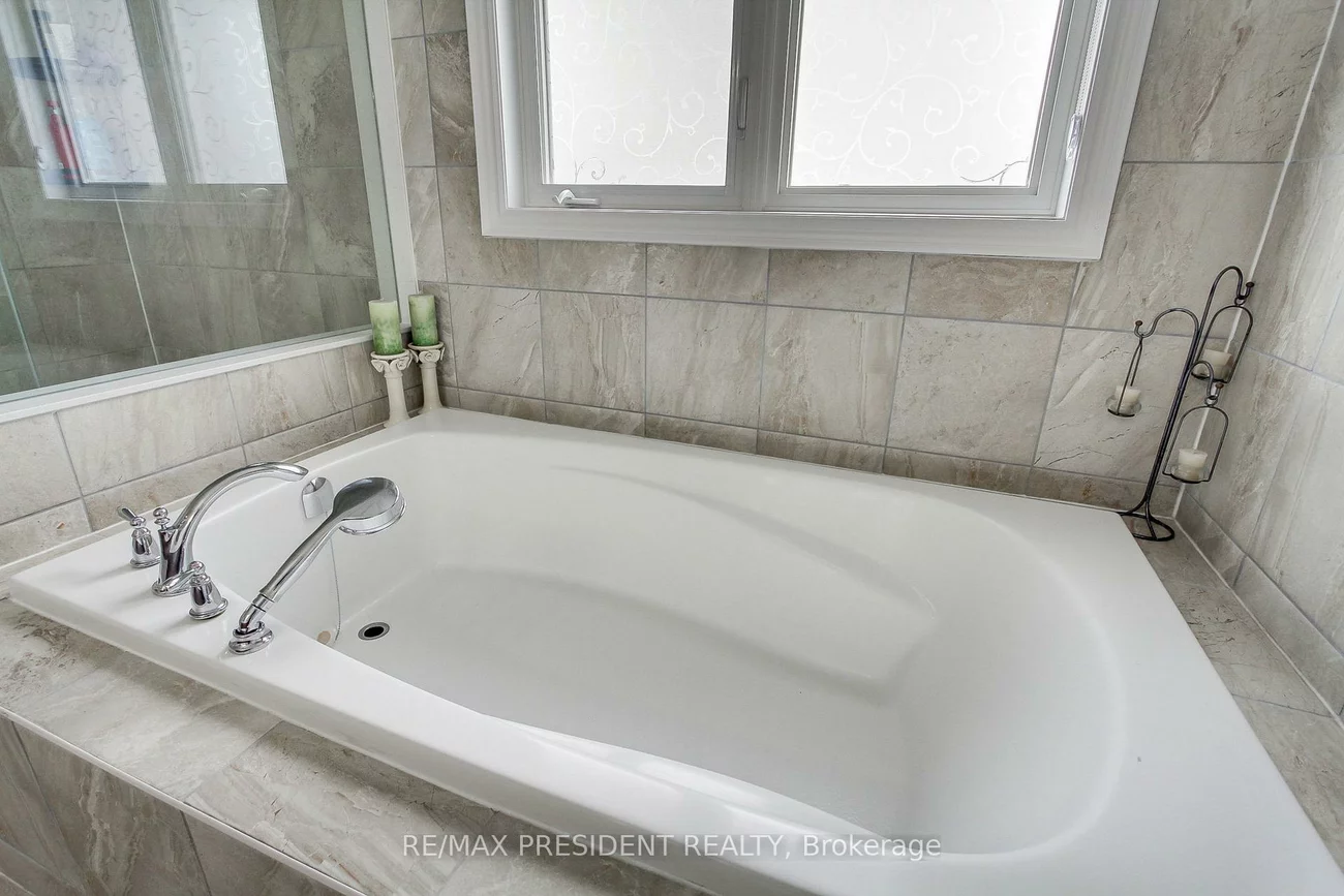 189, Brookview, Bradford, Bradford West Gwillimbury