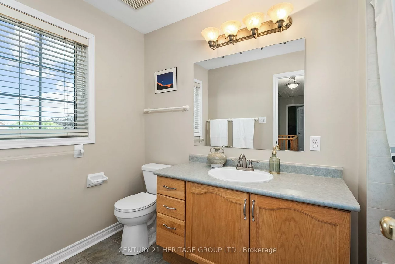 214, Melbourne, Bradford, Bradford West Gwillimbury