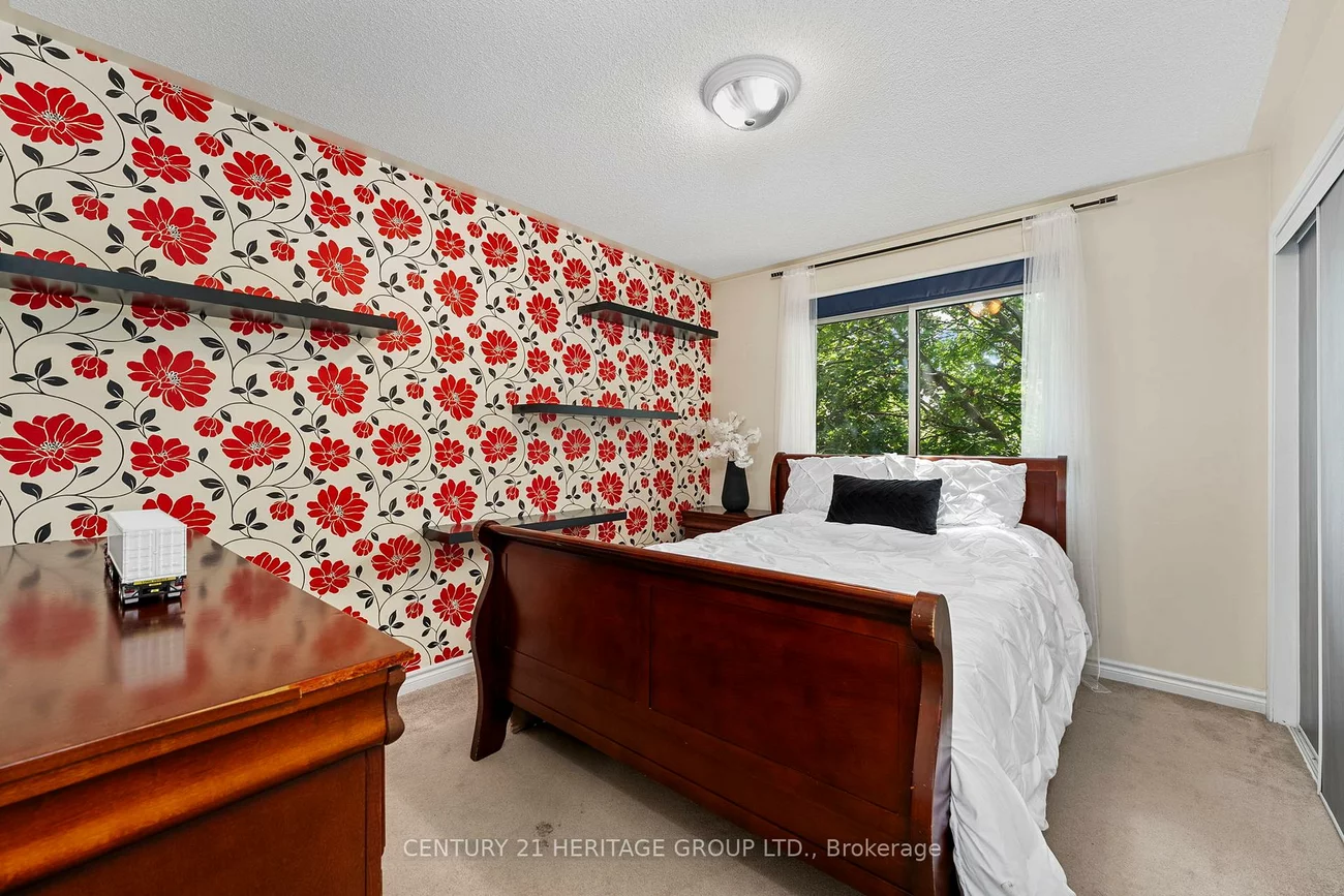 214, Melbourne, Bradford, Bradford West Gwillimbury