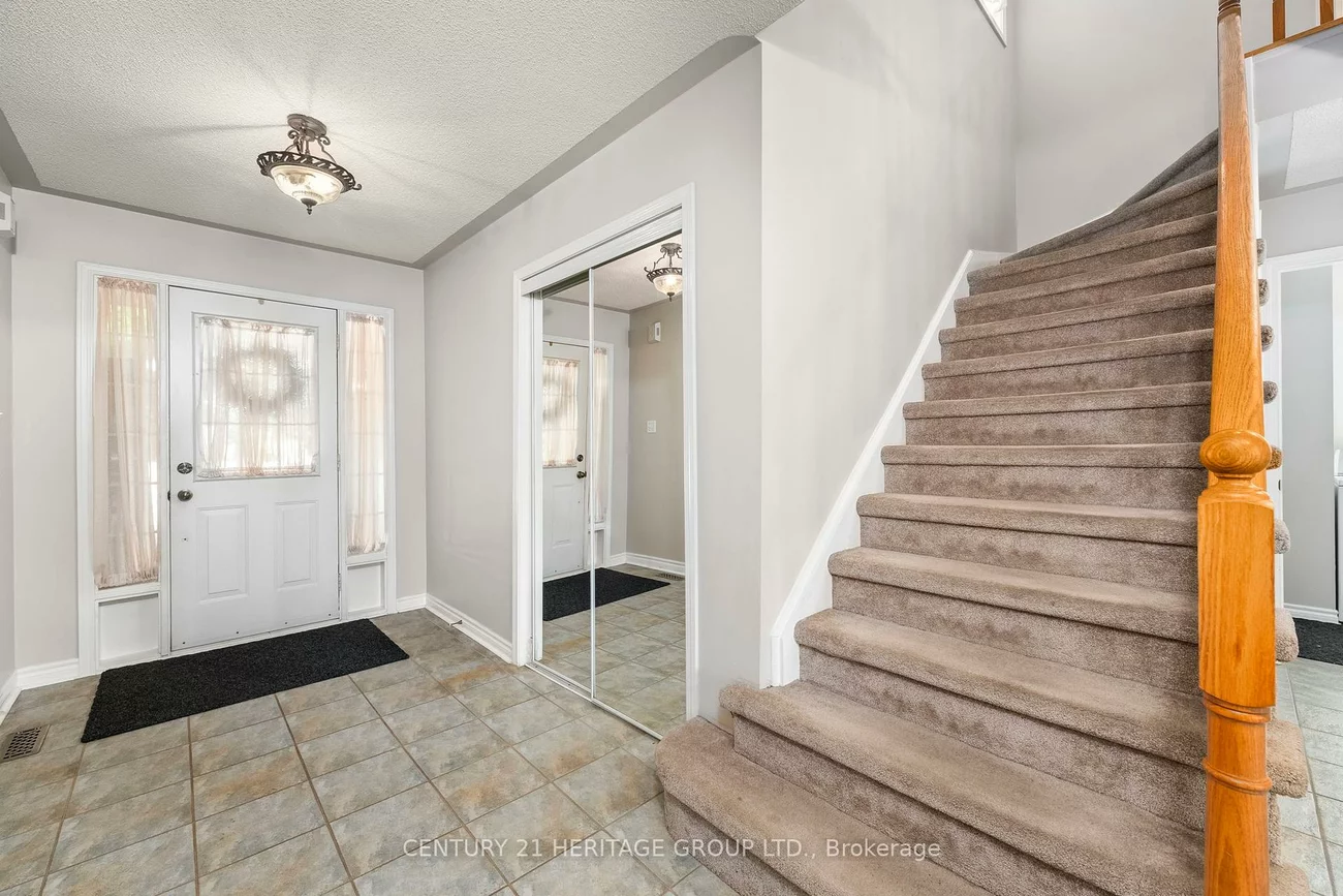 214, Melbourne, Bradford, Bradford West Gwillimbury