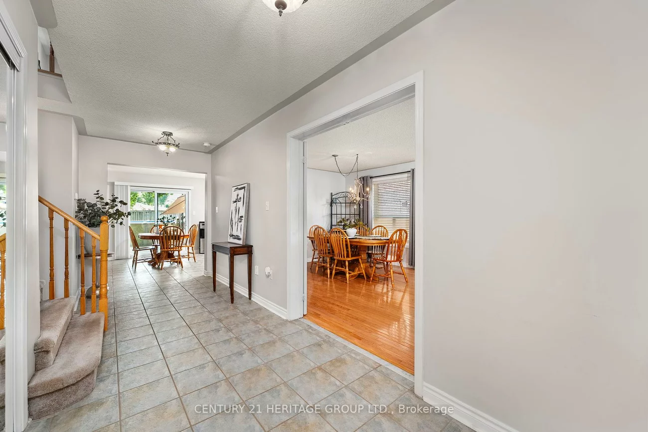 214, Melbourne, Bradford, Bradford West Gwillimbury
