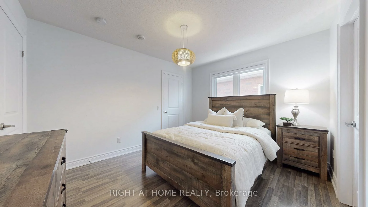 34, Kidd, Bradford, Bradford West Gwillimbury