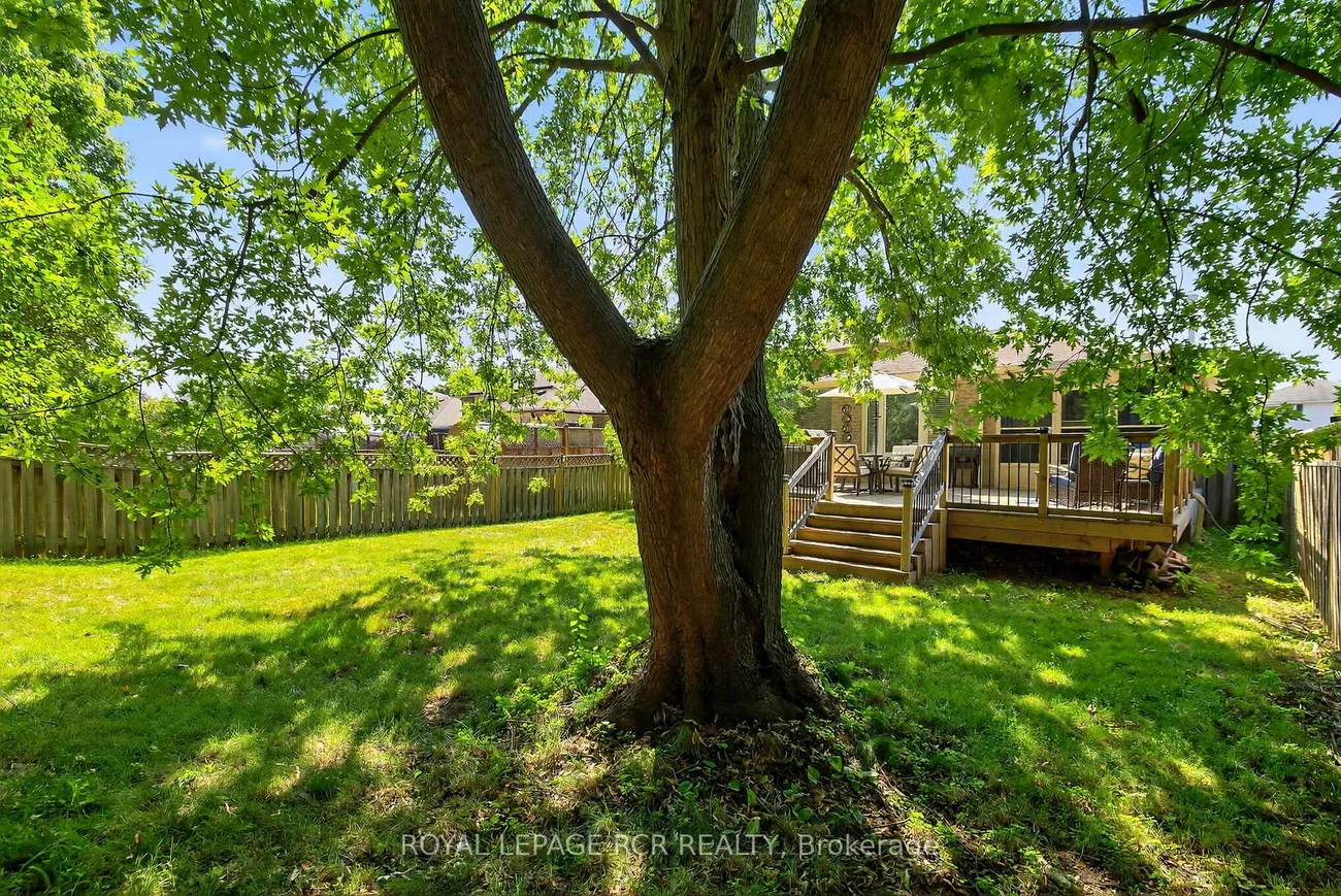 21, Crown, Bradford, Bradford West Gwillimbury