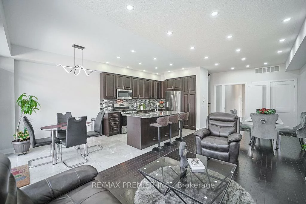 131, Landolfi, Bradford, Bradford West Gwillimbury