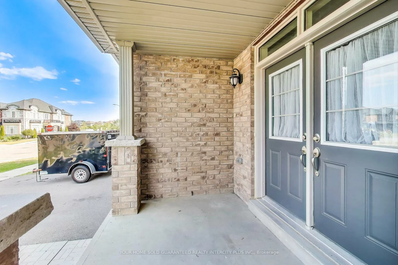 64, Barrow, Bradford, Bradford West Gwillimbury