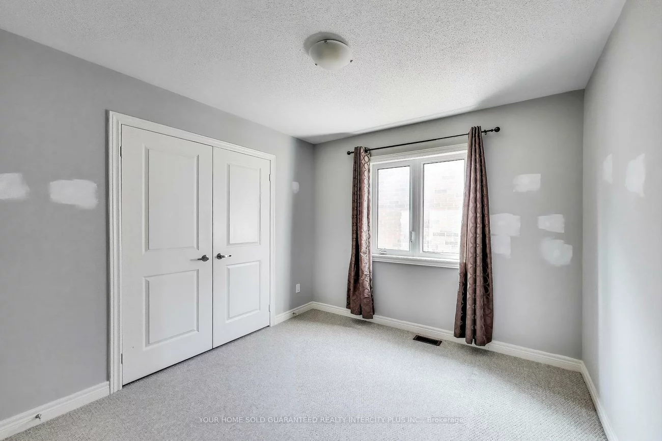 64, Barrow, Bradford, Bradford West Gwillimbury