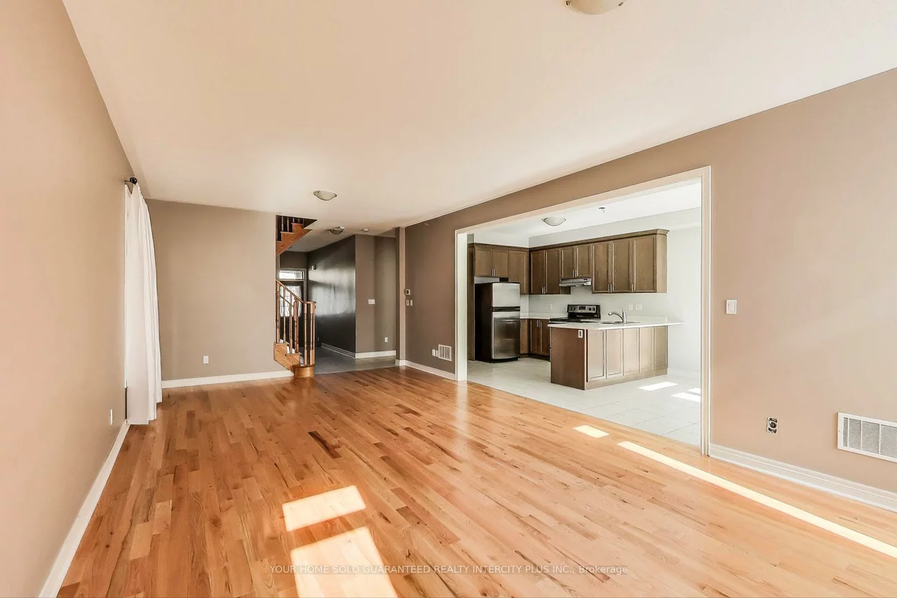 64, Barrow, Bradford, Bradford West Gwillimbury