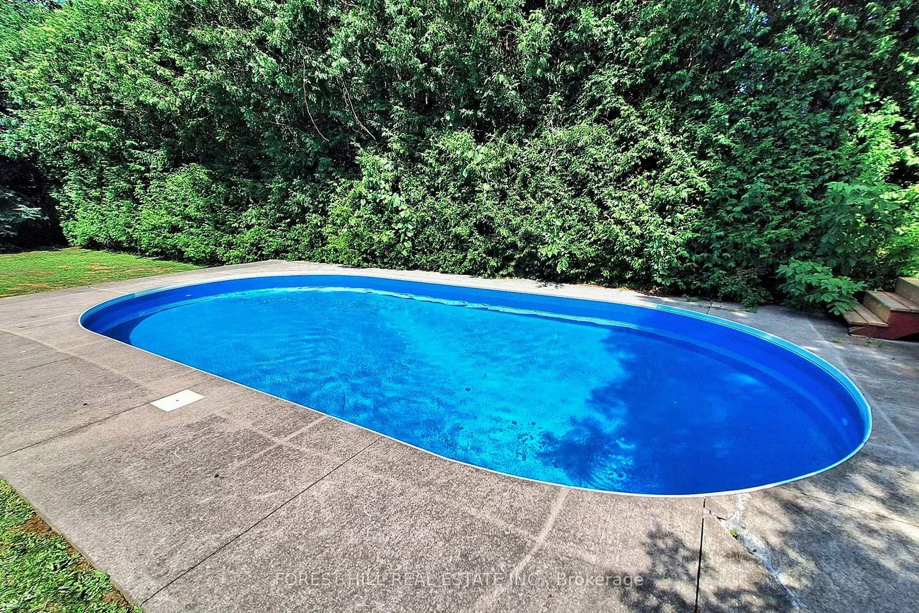 21, Lallien, Bond Head, Bradford West Gwillimbury