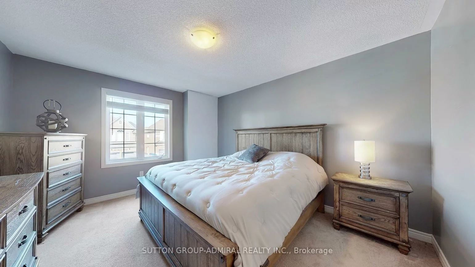 108, Stewart, Bradford, Bradford West Gwillimbury