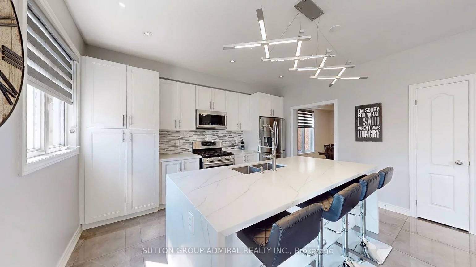 108, Stewart, Bradford, Bradford West Gwillimbury