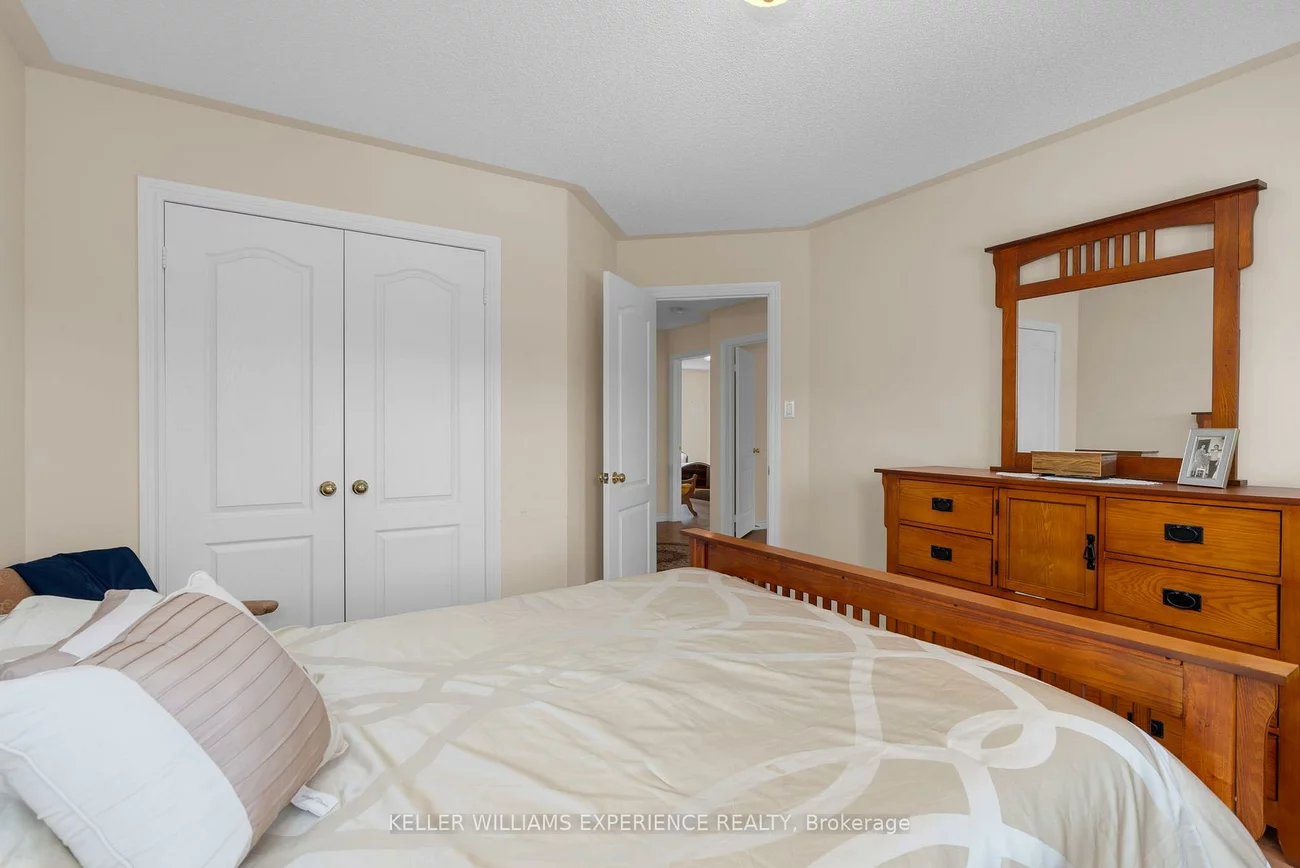 503, Simcoe, Bradford, Bradford West Gwillimbury
