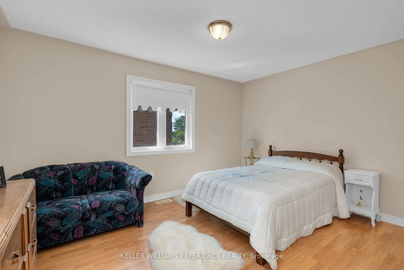 503, Simcoe, Bradford, Bradford West Gwillimbury
