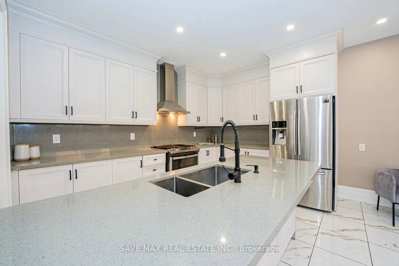 106, Mcdonnell, Bradford, Bradford West Gwillimbury