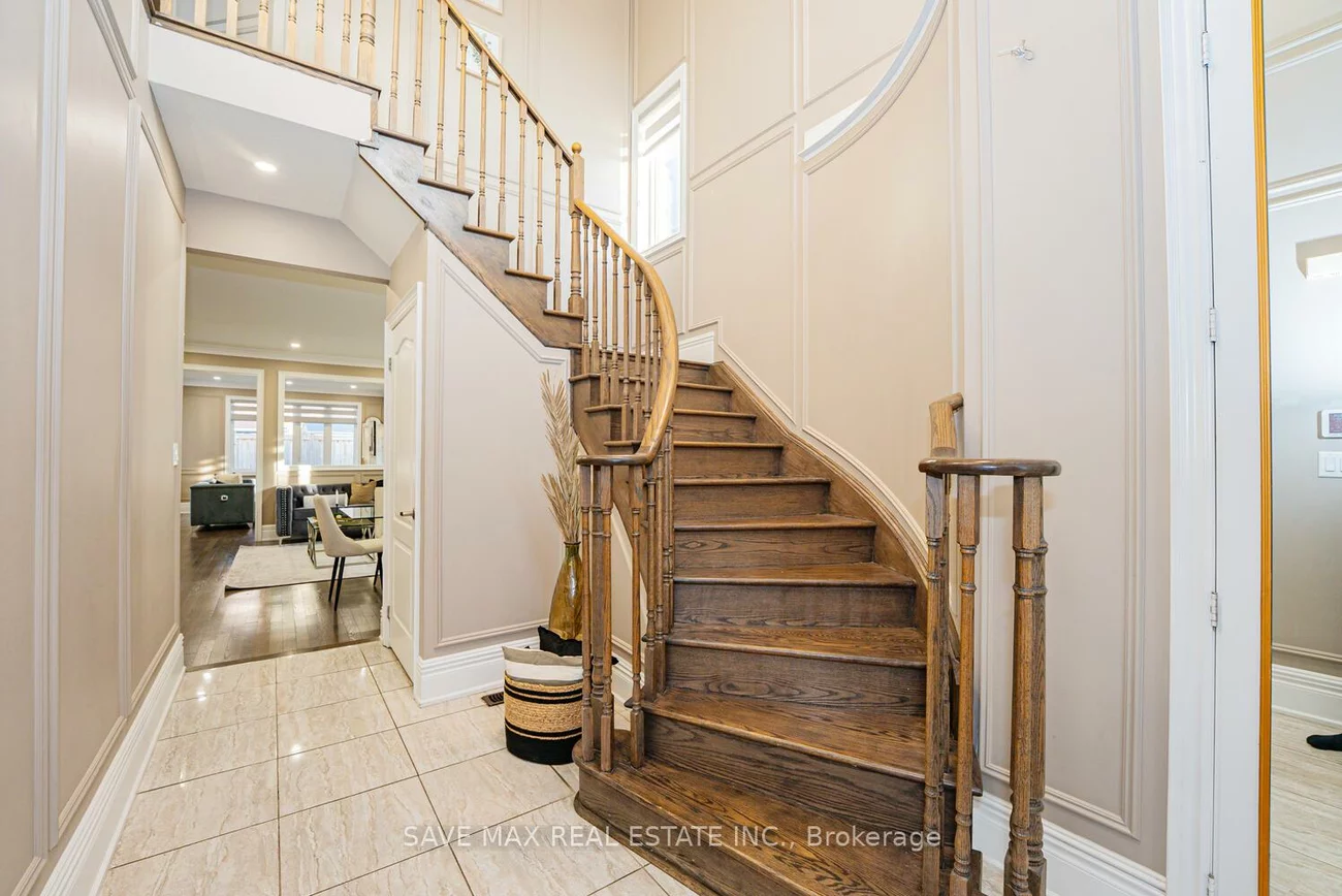 106, Mcdonnell, Bradford, Bradford West Gwillimbury