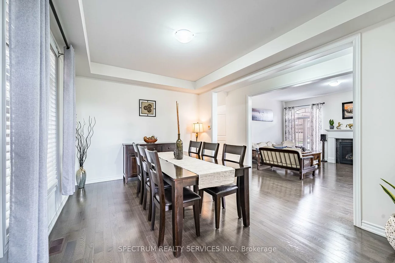 250, FERRAGINE, Bradford, Bradford West Gwillimbury