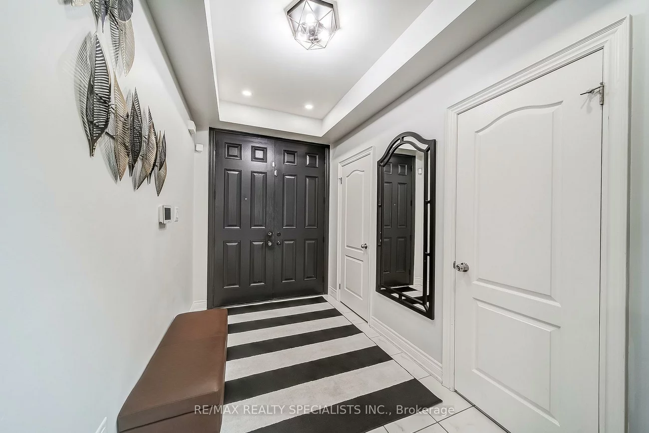 72, Empire, Bradford, Bradford West Gwillimbury