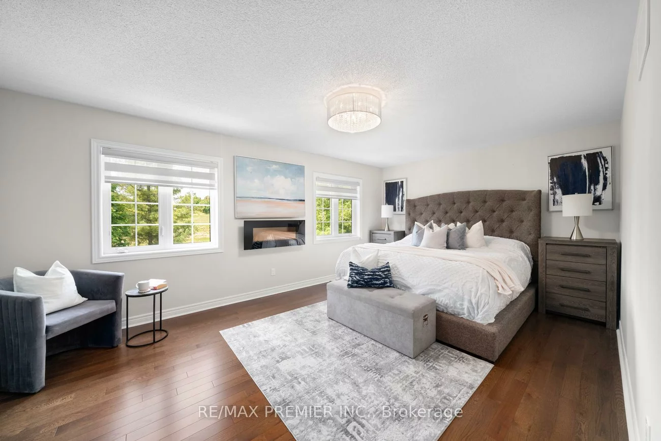 68, Inverness, Bradford, Bradford West Gwillimbury
