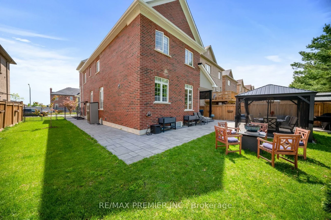 68, Inverness, Bradford, Bradford West Gwillimbury