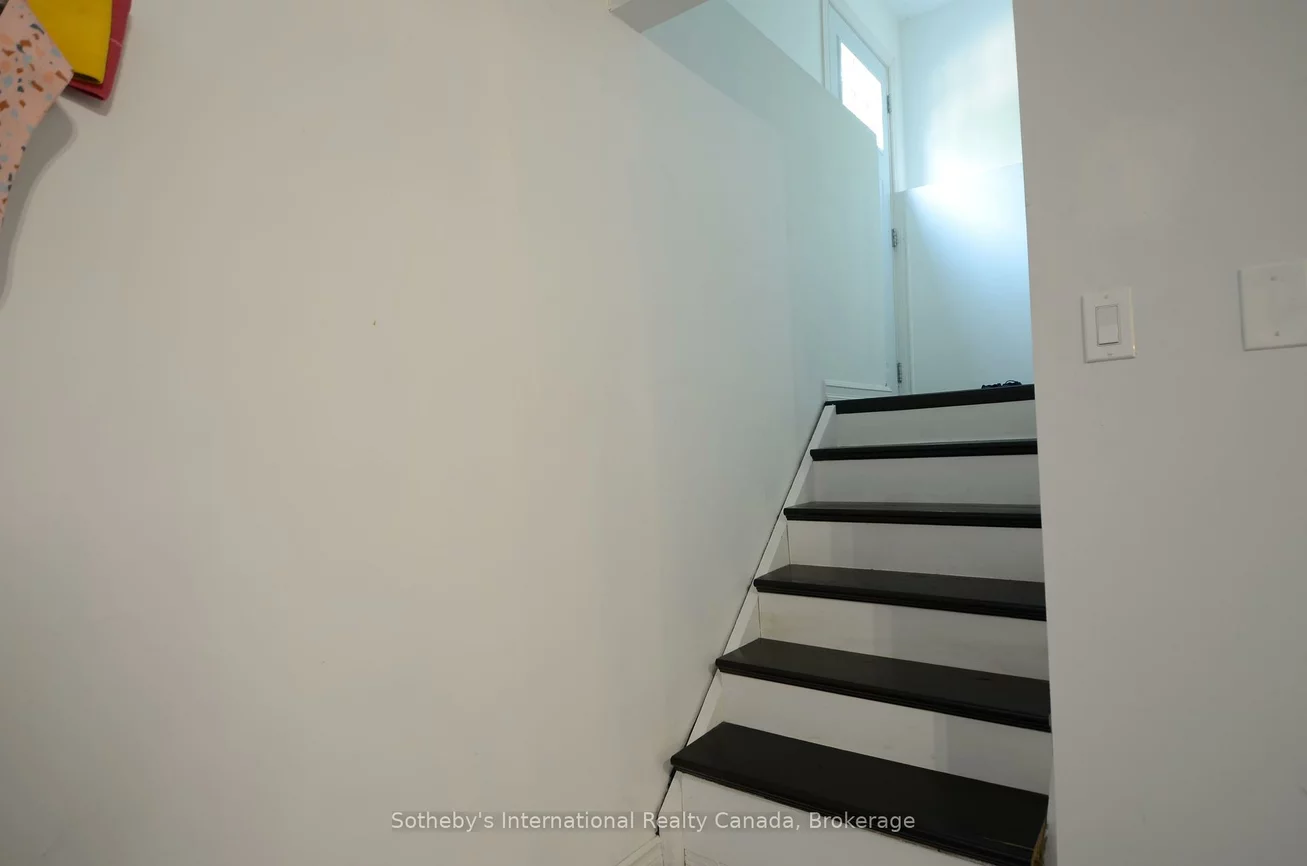 6, Longview, Bradford, Bradford West Gwillimbury