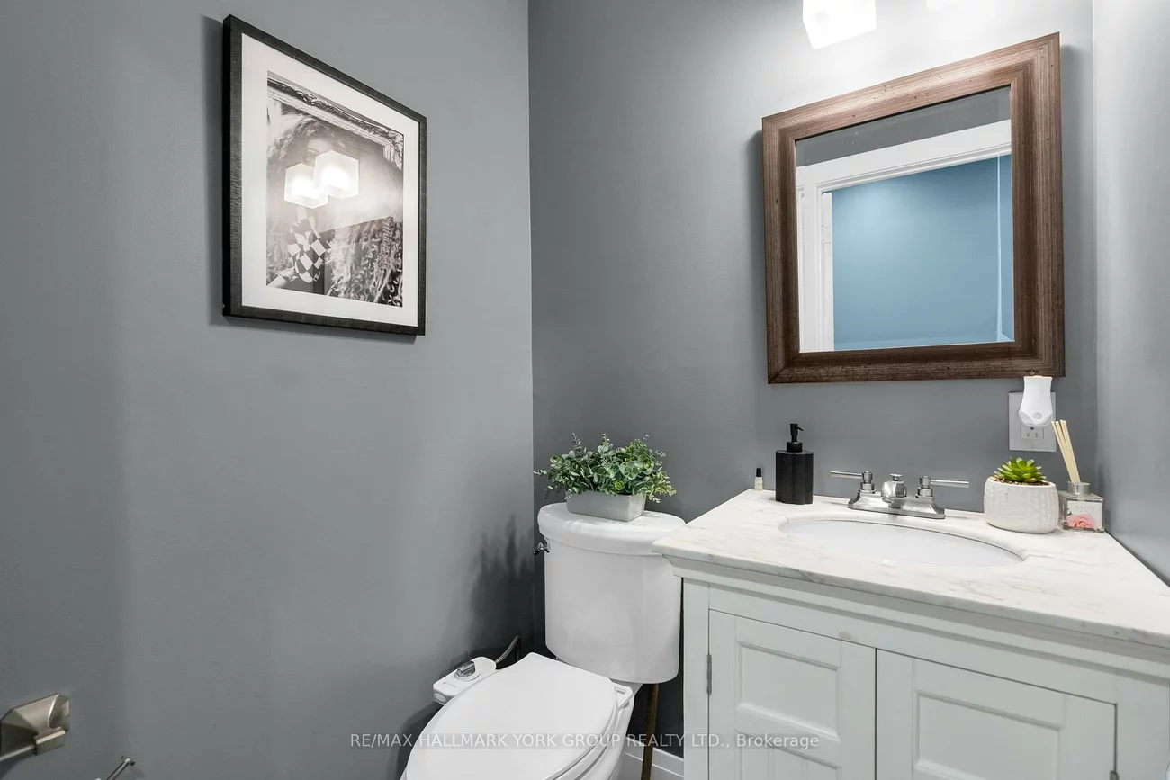 103, Wood, Bradford, Bradford West Gwillimbury