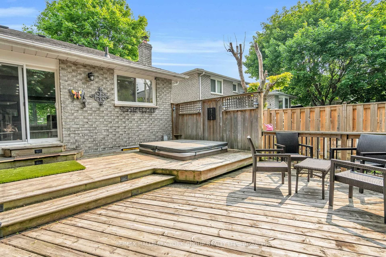 103, Wood, Bradford, Bradford West Gwillimbury