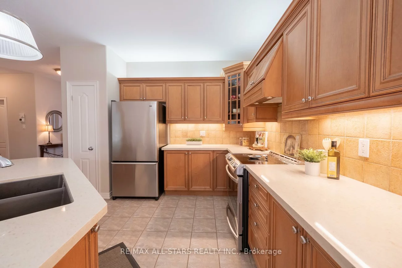 79, Gardiner, Bradford, Bradford West Gwillimbury