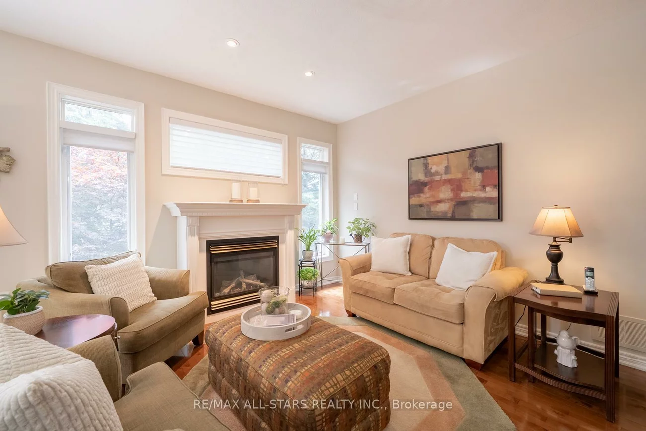 79, Gardiner, Bradford, Bradford West Gwillimbury