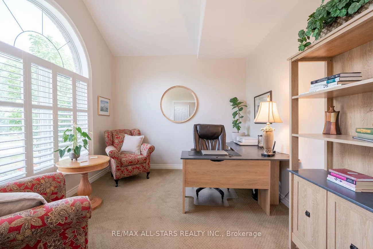 79, Gardiner, Bradford, Bradford West Gwillimbury