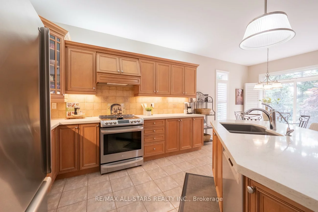 79, Gardiner, Bradford, Bradford West Gwillimbury