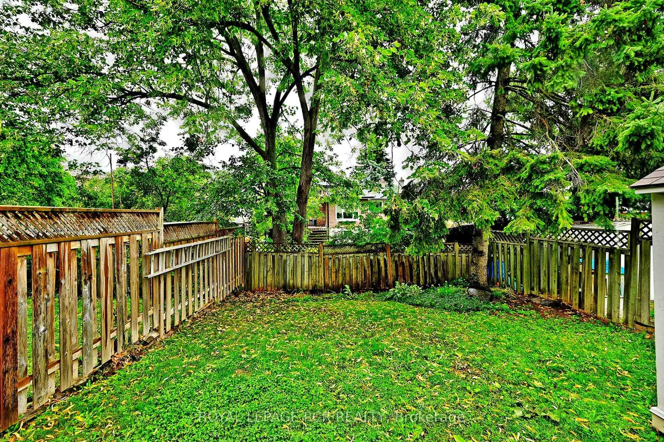 442, Britannia, Bradford, Bradford West Gwillimbury