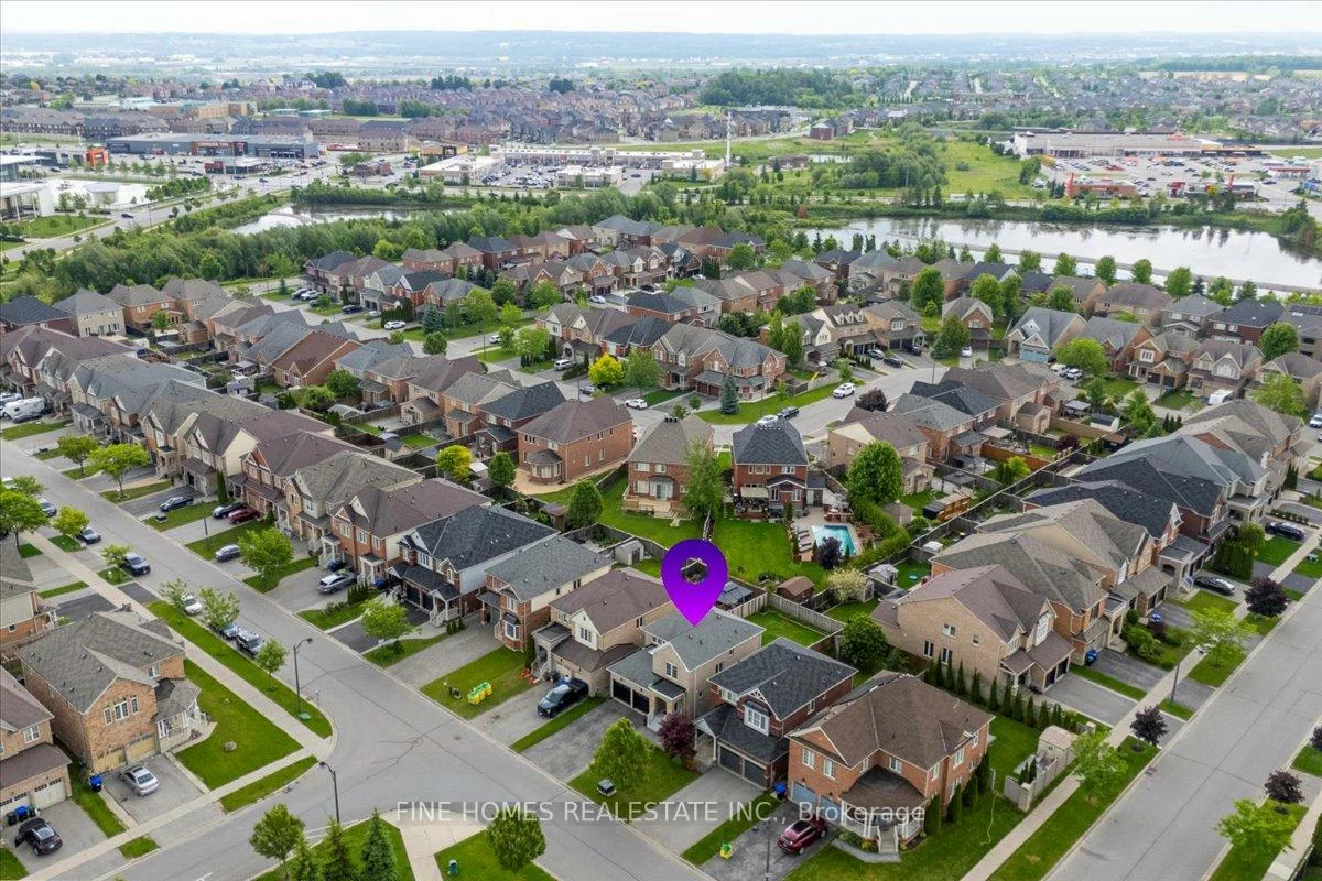 115, Meadowhawk, Bradford, Bradford West Gwillimbury