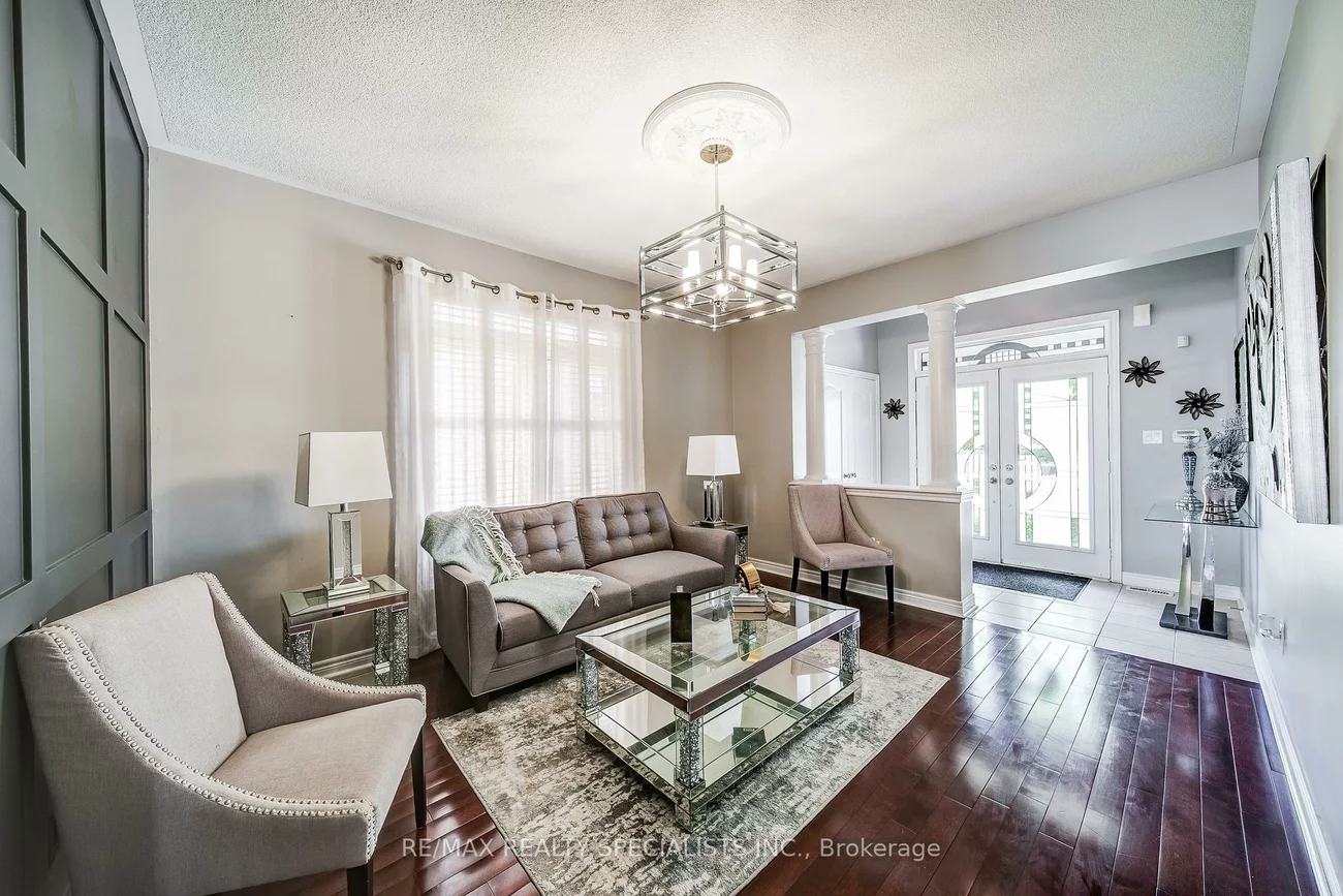 81, Corwin, Bradford, Bradford West Gwillimbury