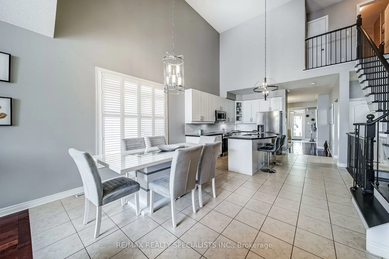 81, Corwin, Bradford, Bradford West Gwillimbury