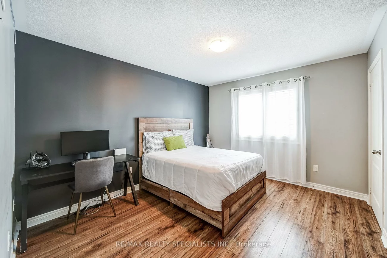 81, Corwin, Bradford, Bradford West Gwillimbury