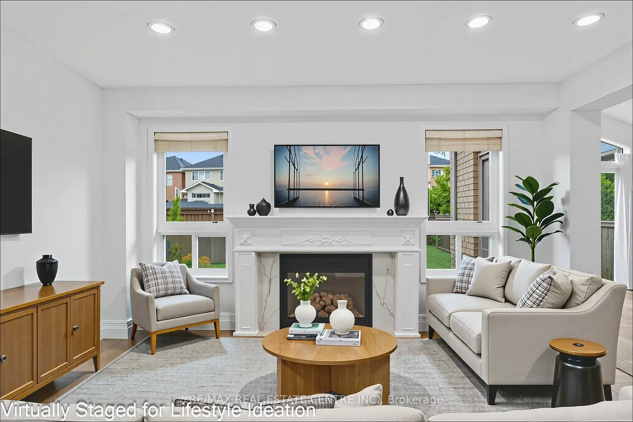 240, Armstrong, Bradford, Bradford West Gwillimbury