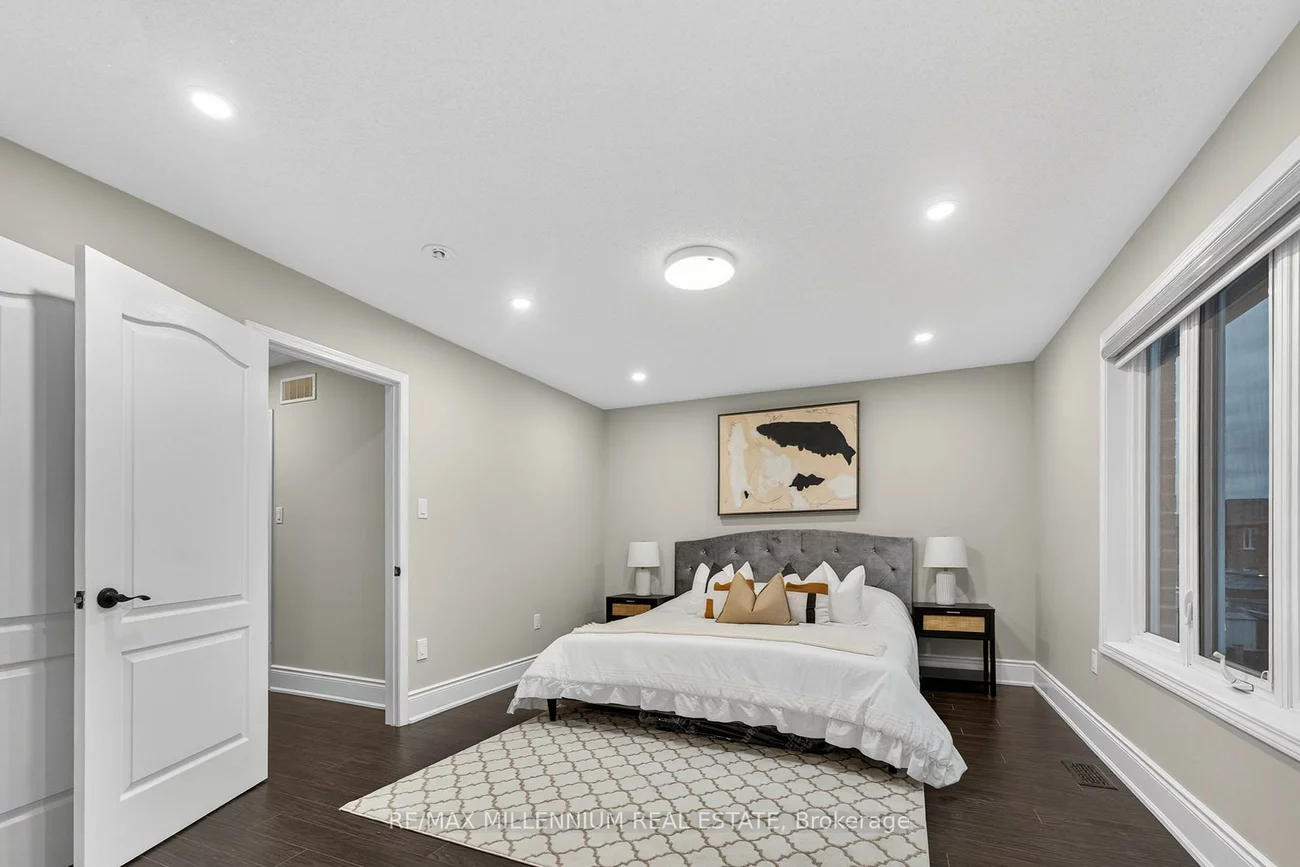 66, Armstrong, Bradford, Bradford West Gwillimbury