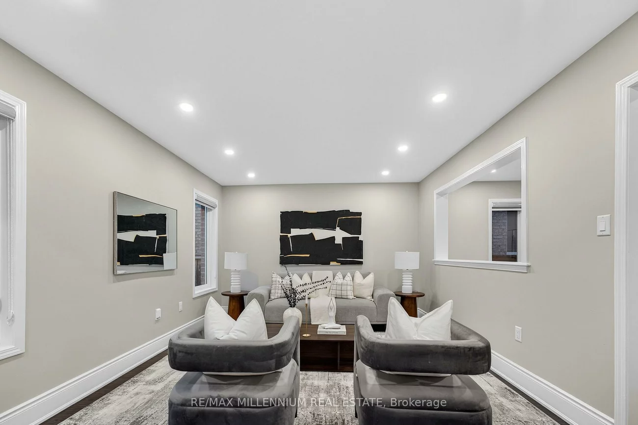 66, Armstrong, Bradford, Bradford West Gwillimbury