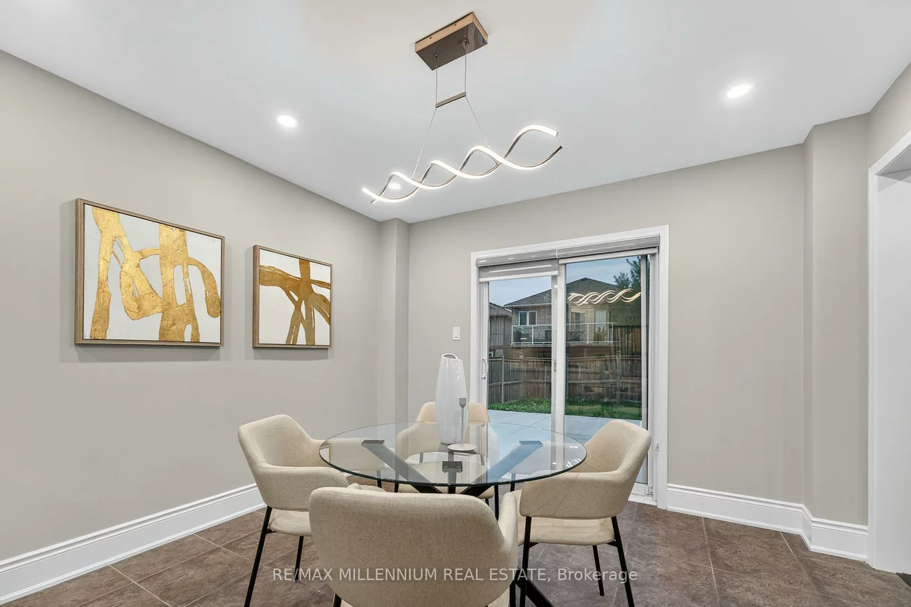 66, Armstrong, Bradford, Bradford West Gwillimbury