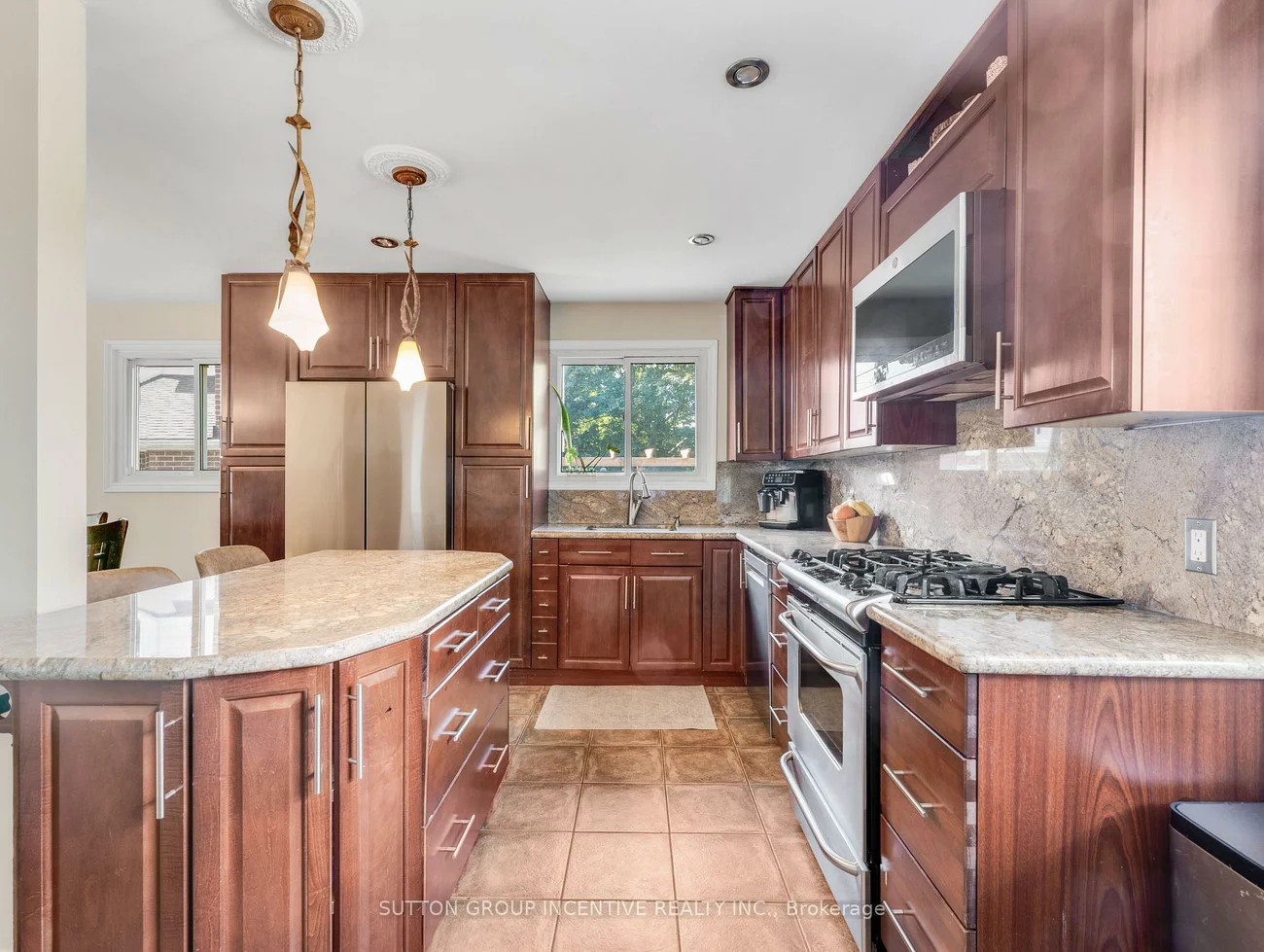 412, Orsi, Bradford, Bradford West Gwillimbury