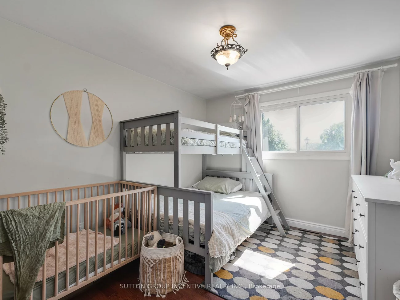 412, Orsi, Bradford, Bradford West Gwillimbury