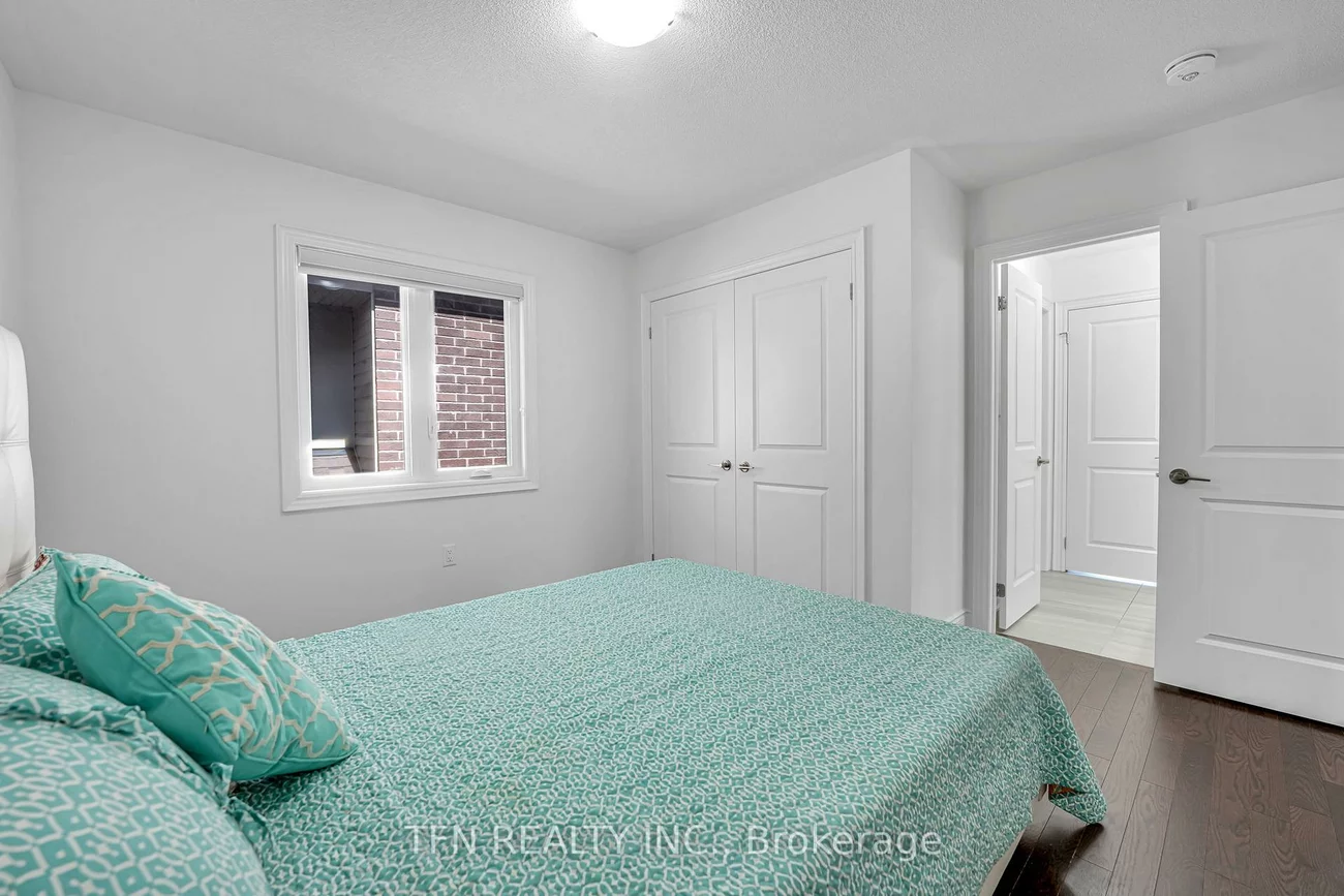 115, Bartram, Bradford, Bradford West Gwillimbury