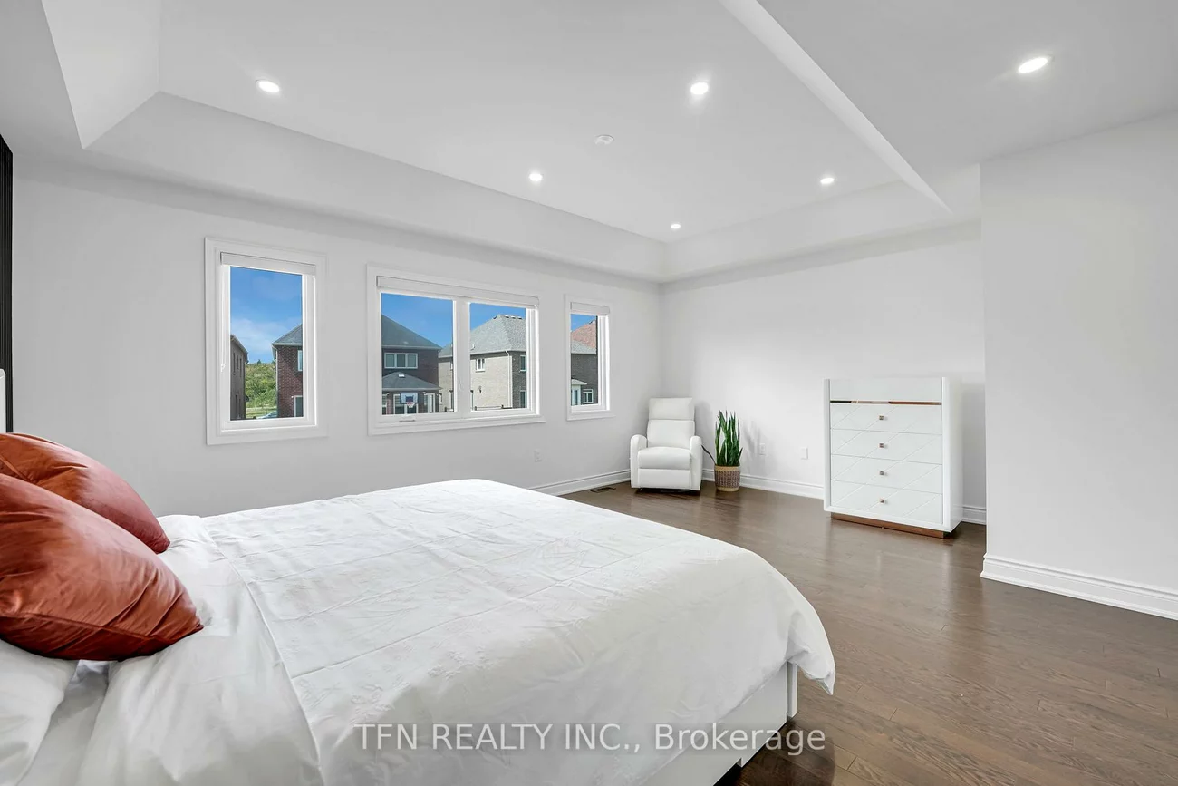 115, Bartram, Bradford, Bradford West Gwillimbury