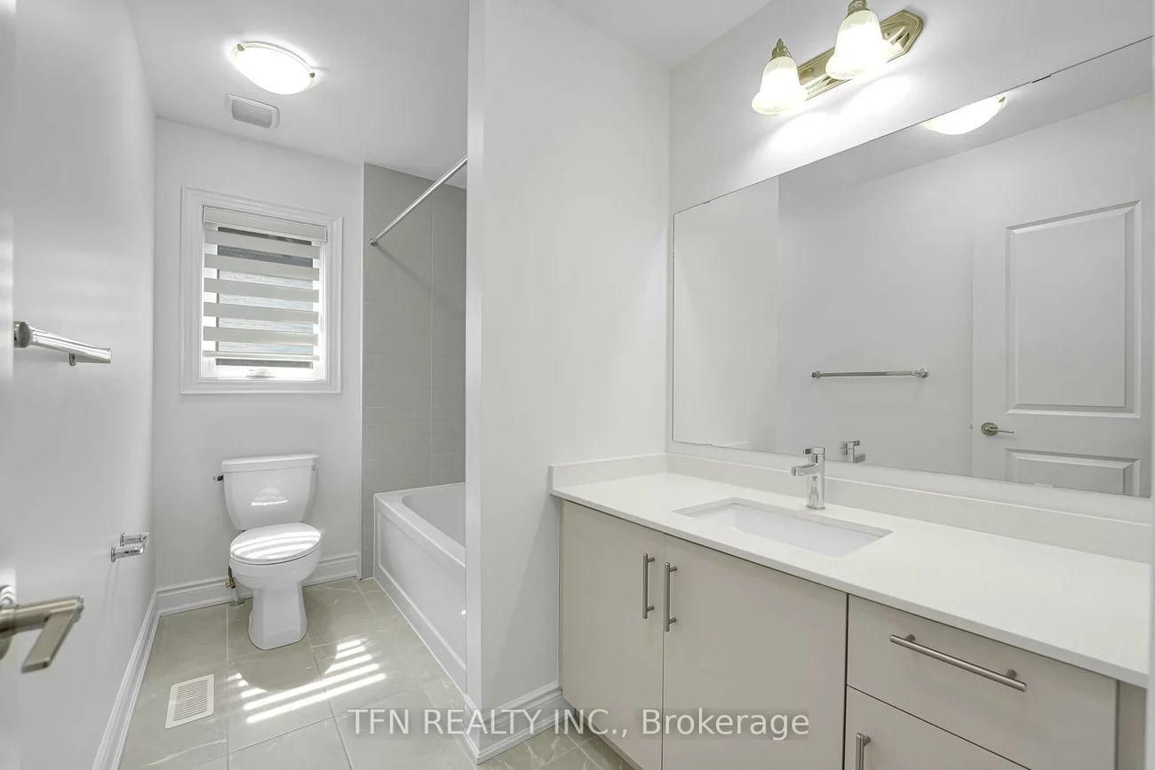 115, Bartram, Bradford, Bradford West Gwillimbury